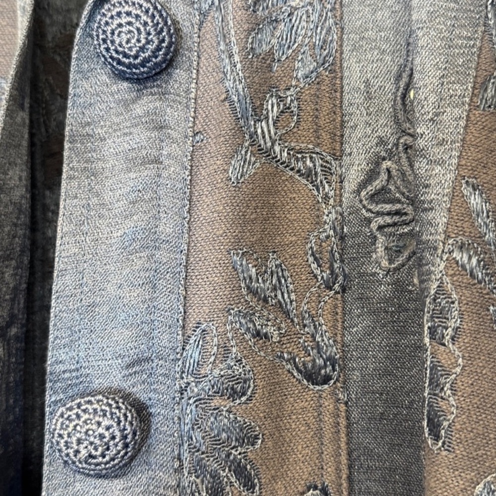 Vintage Embroidered Denim Jacket Floral Boho Western Beaded Blue Small - Picture 4 of 7